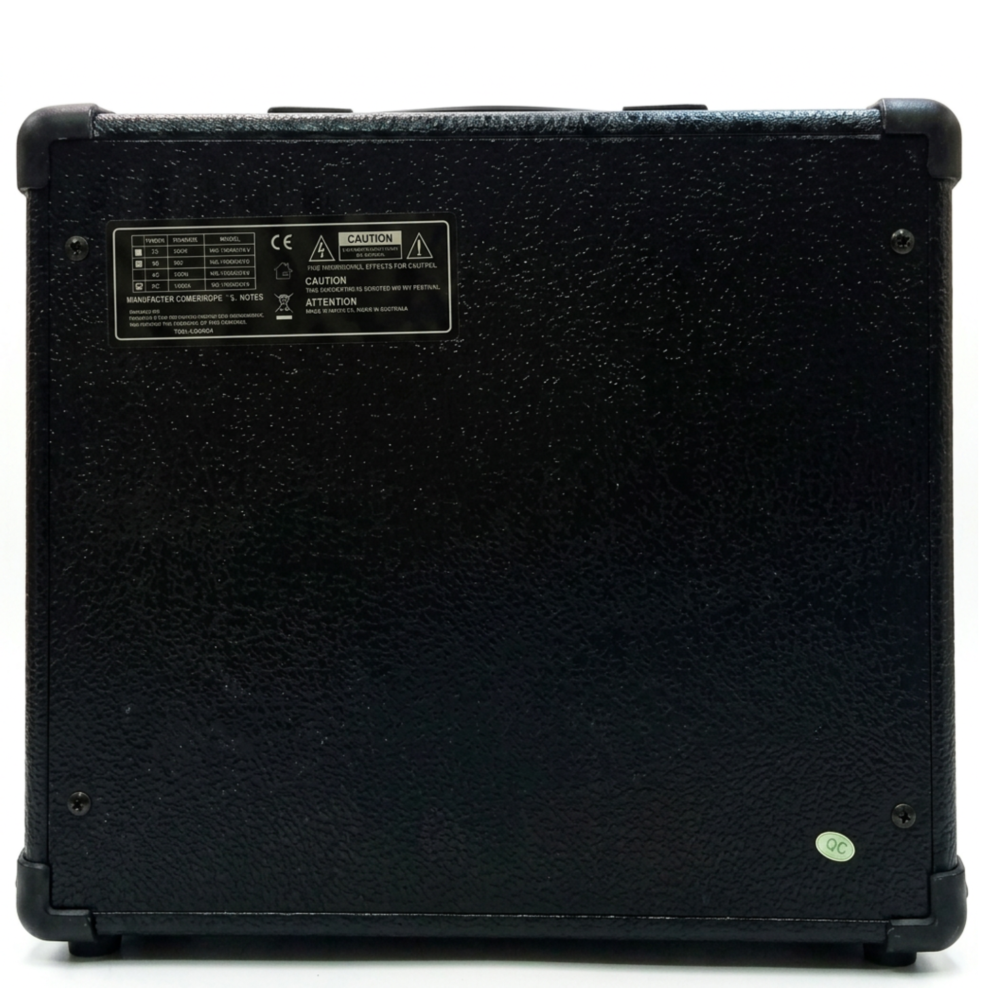 Amplificador BARRT CP-15 vista posterior - etiqueta técnica y certificaciones